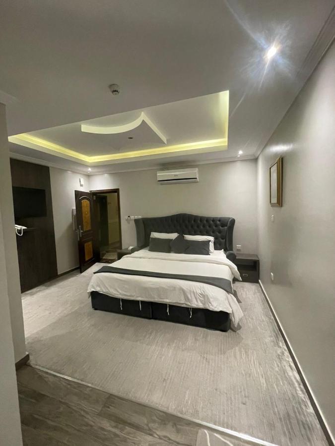 Rose Neri Lavender روز نيري الخزامى Aparthotel Al Khobar Luaran gambar